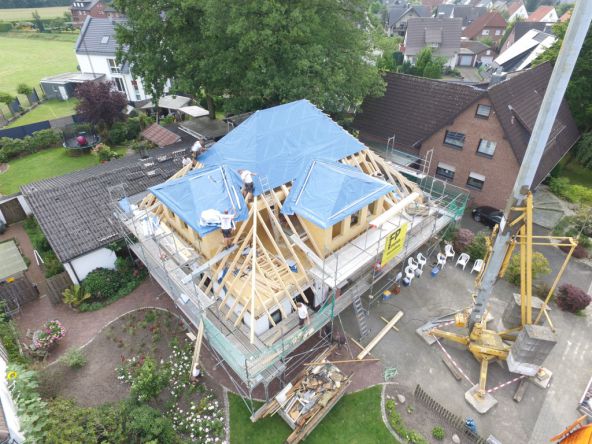 Wohnhausaufstockung in Holzrahmenbauweise in Verl-Sürenheide